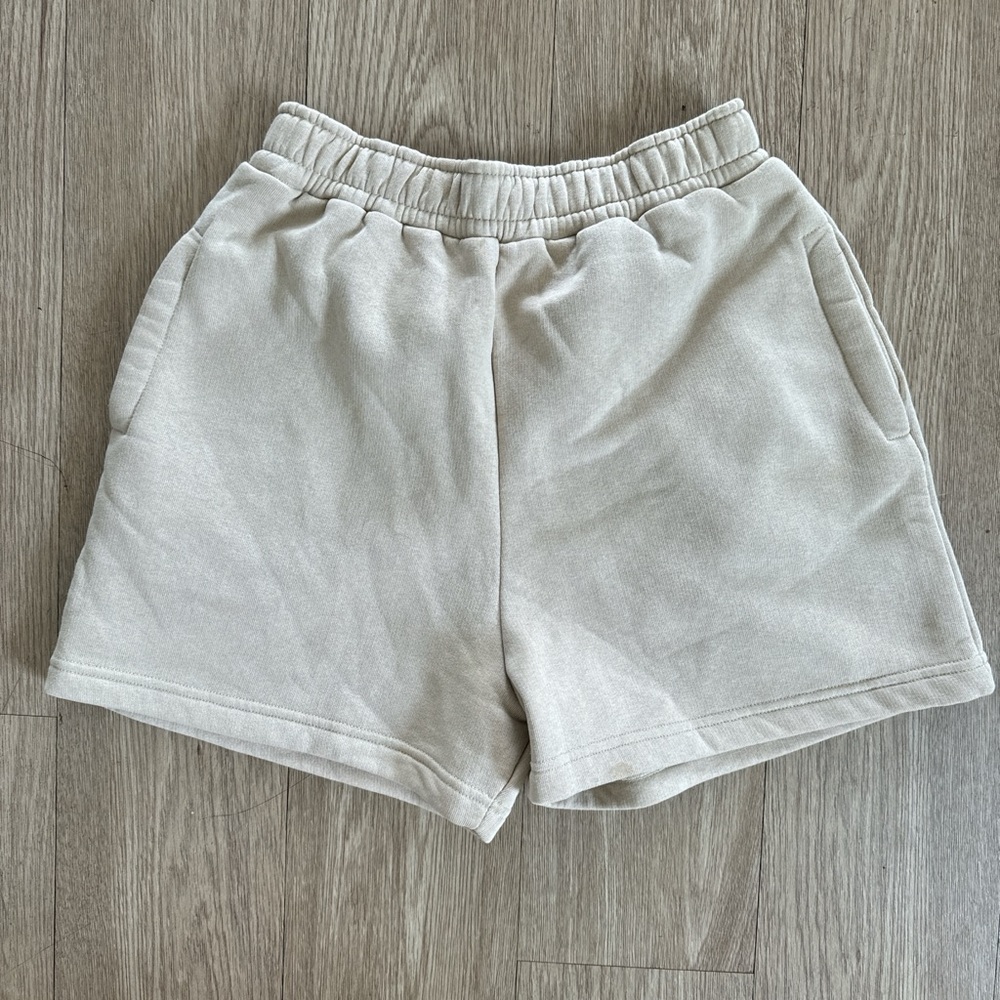 PrettyLittleThing Cream Elastic Shorts